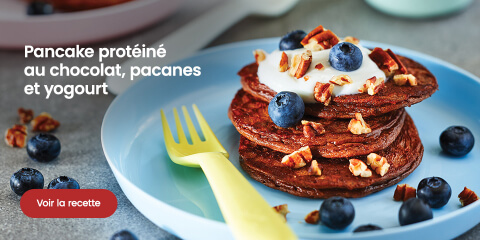 Pancake proteine au chocolat pacanes et yogourt